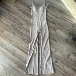 Victoria Secret Elevate Cross Back Mesh One Piece Medium Taupe Bodysuit